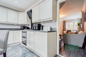 Photo 16- click for photo gallery